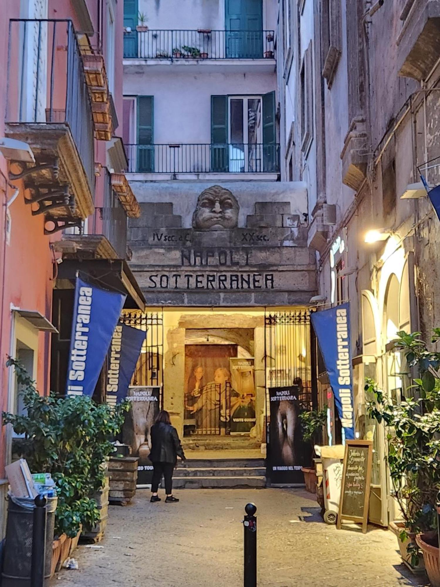 Charlotte House Napoli